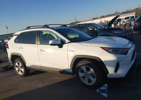 2020 Toyota Rav4 Hybrid Xle z USA, uszkodzony, nr VIN 2T3RWRFV4LW084241